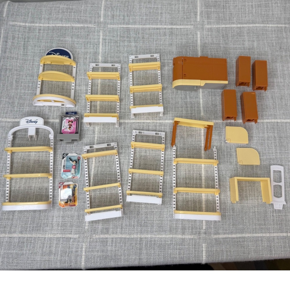 Zuru Disney Mini Brands Store Parts‎ Pieces Miniature Dollhouse Toys Shelves